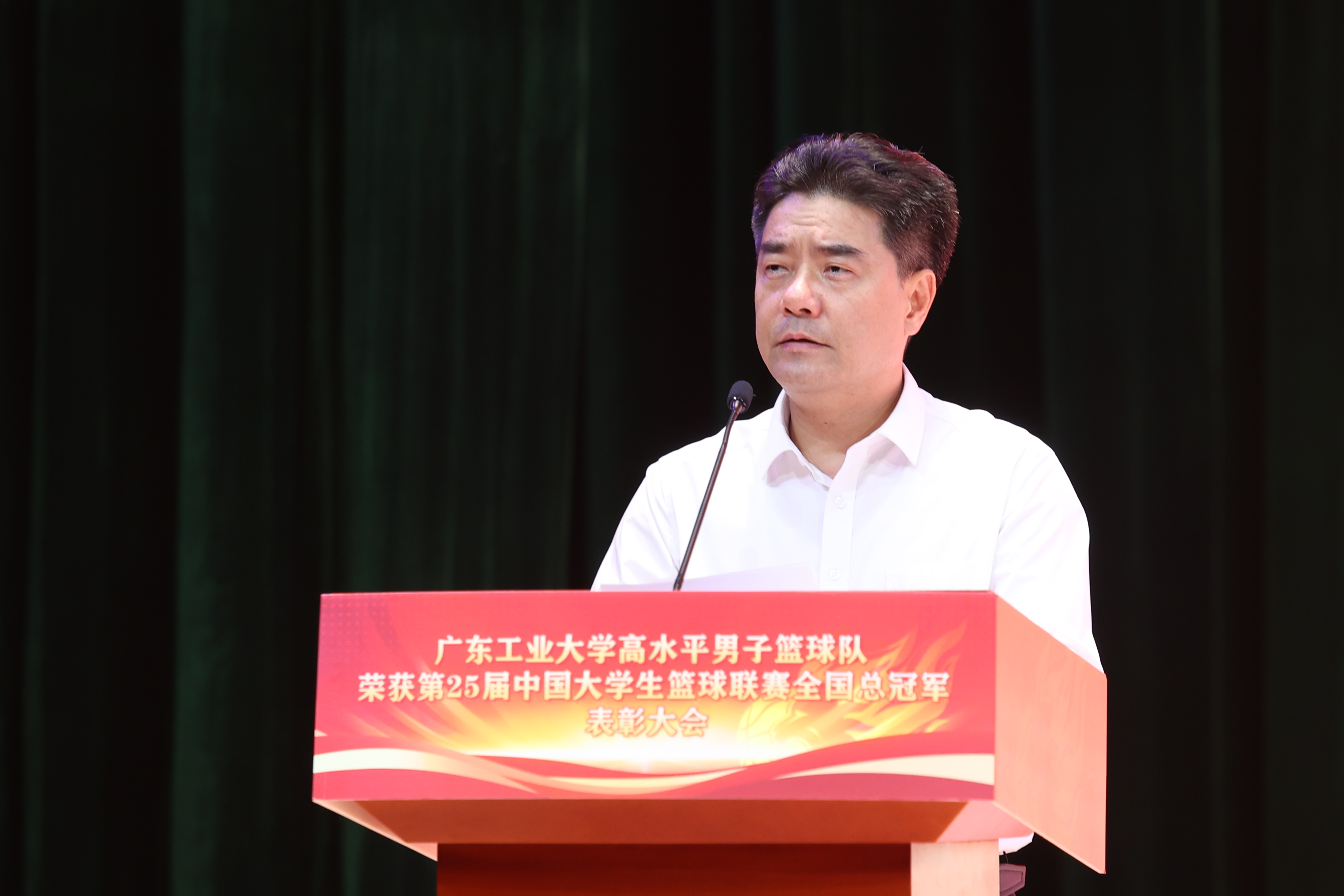 2021年篮球比赛冠军_篮球全国冠军是谁_第24届全国篮球比赛冠军
